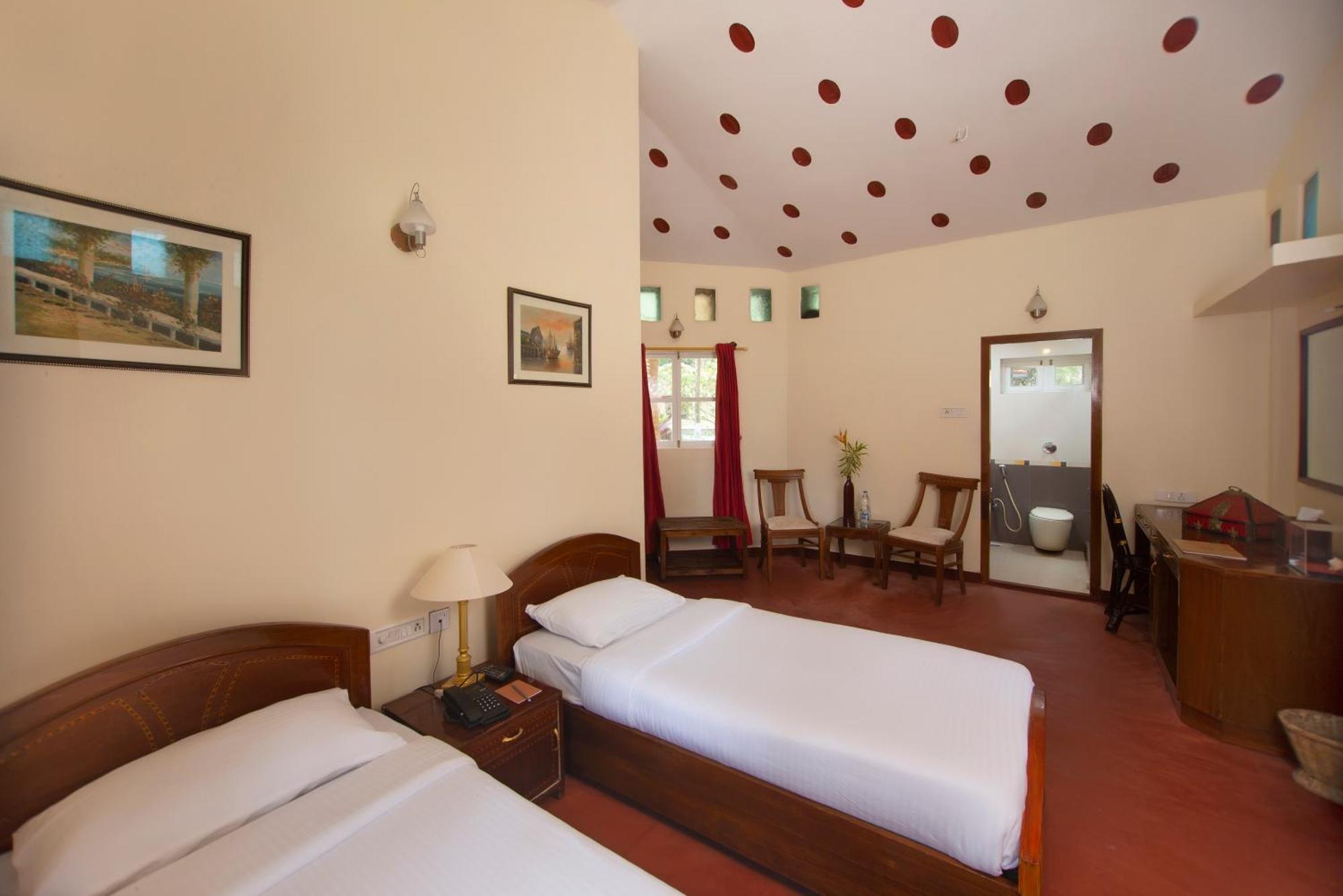 Kairali - The Ayurvedic Healing Village Палакад Екстериор снимка