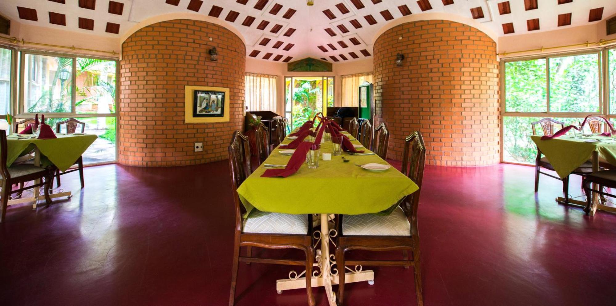 Kairali - The Ayurvedic Healing Village Палакад Екстериор снимка